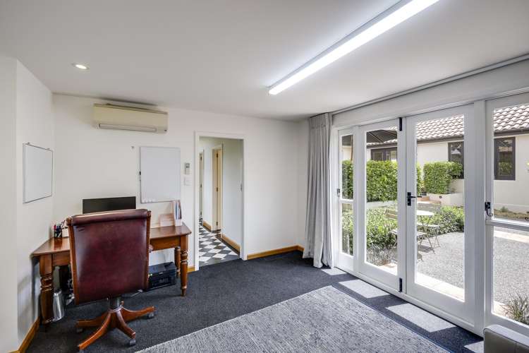 44 Busby Hill Havelock North_25