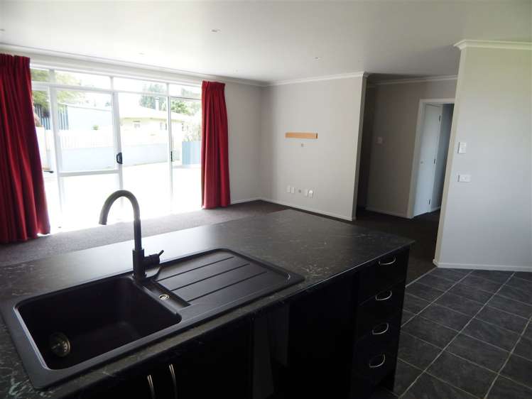 24 Stirling Place Tokoroa_6