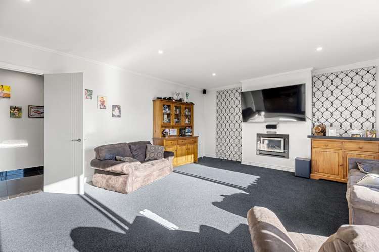 7 Shillingford Boulevard Rolleston_9