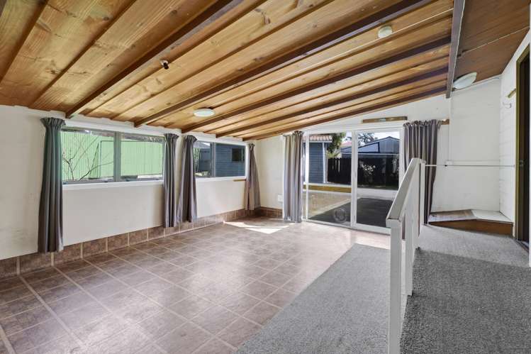 33 Kowhai Street Inglewood_15