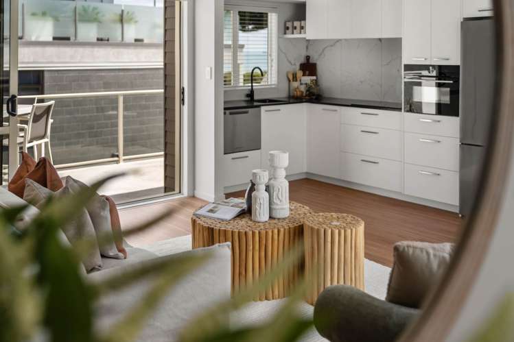 2/47 Marine Parade Mt Maunganui_11