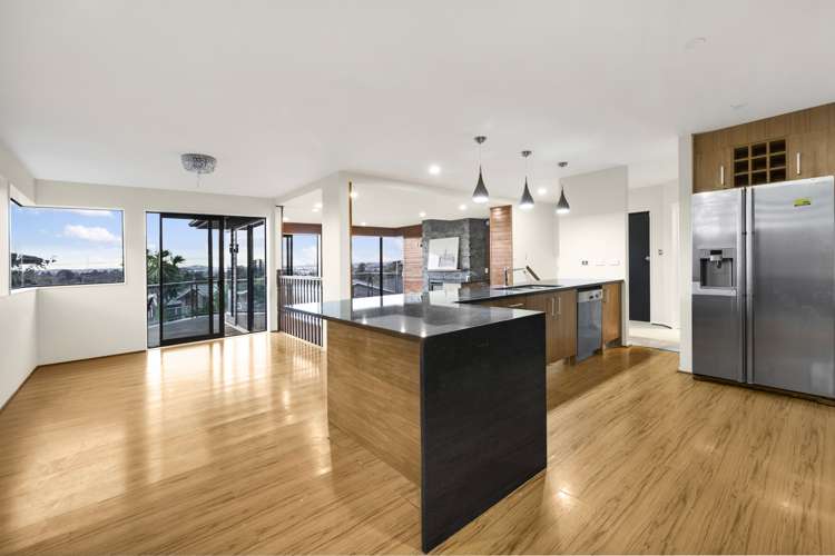 4 Gordon Stanley Drive Massey_5