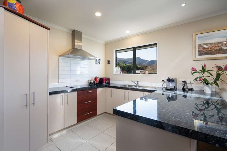 9 Glas Brae Governors Bay_6