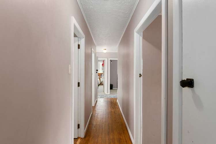 24 Thompson Grove Porirua East_6