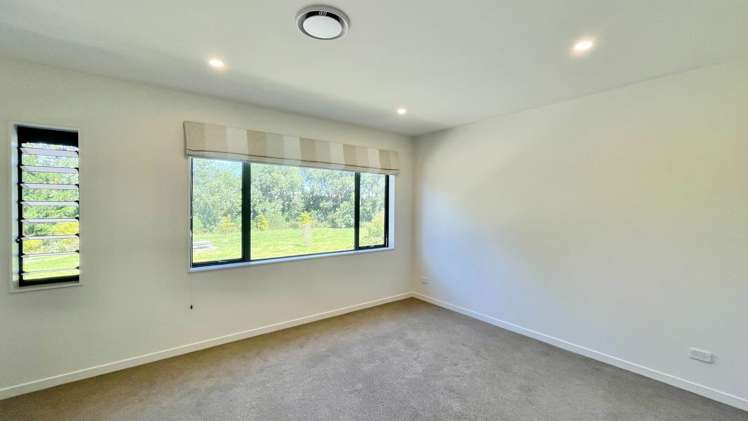 Bonair Crescent Silverdale_13