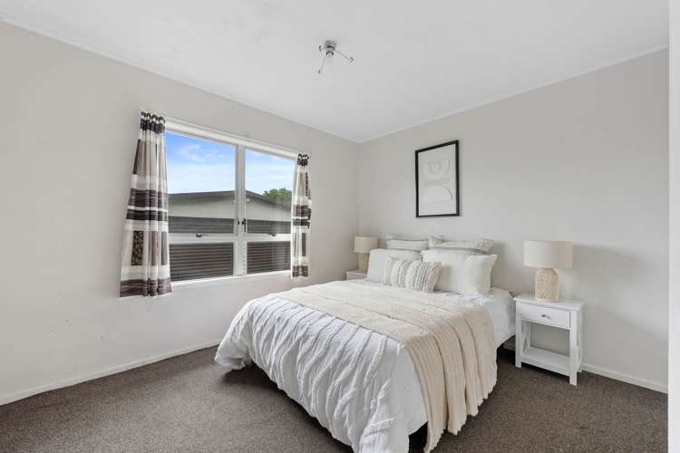 4 Aden Place Clendon Park_13