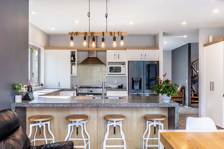 61 Quadrant Heights Paraparaumu_6