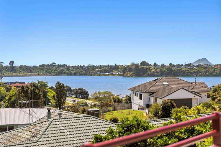 6 Village Way Welcome Bay_6