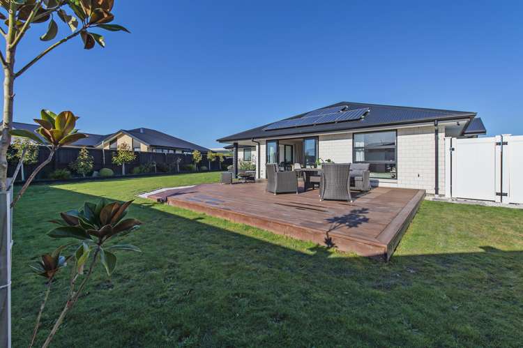 32 Temple Avenue Lincoln_16