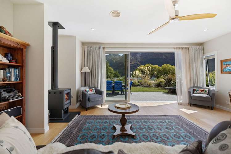 43 Benmore Place Glenorchy_23