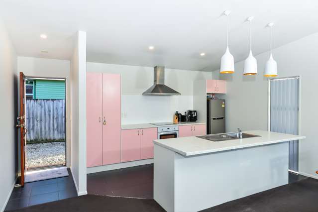 16a Richan Street Glenview_4