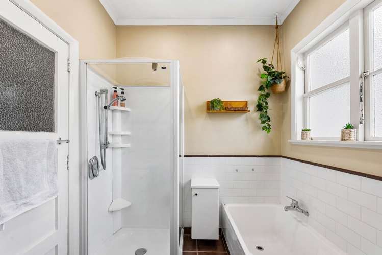 235 Georges Drive Napier South_16