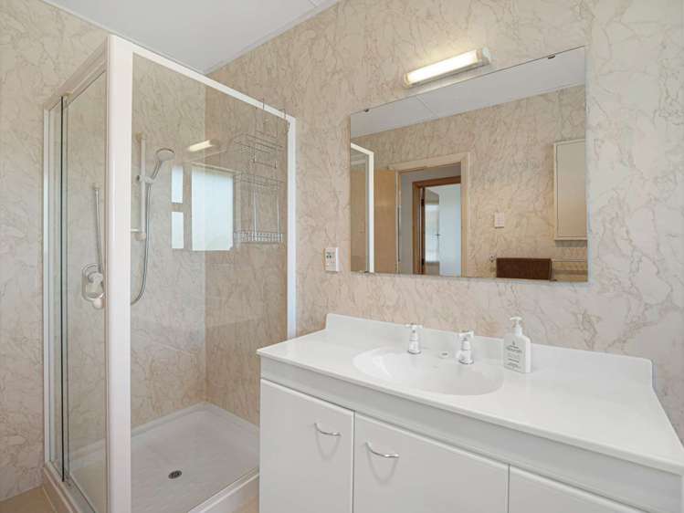 95/97 Main Road Clinton_16