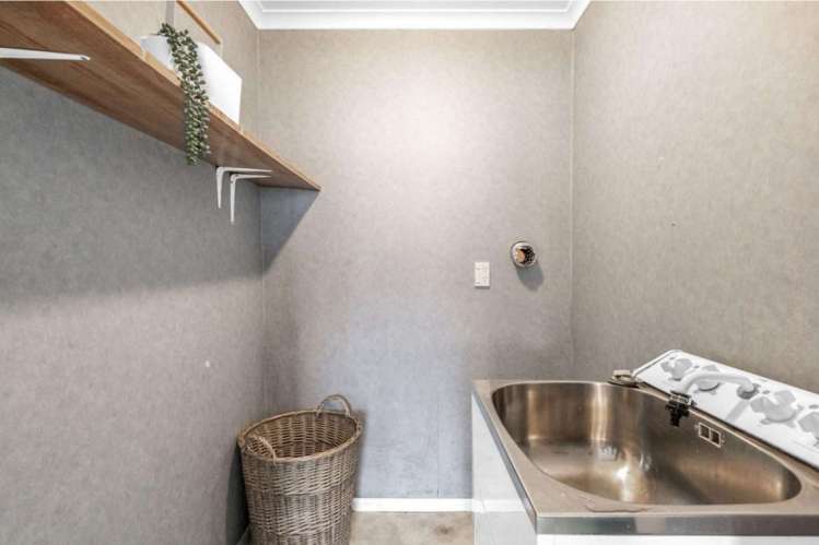 39 Ramrig Street Gladstone_15