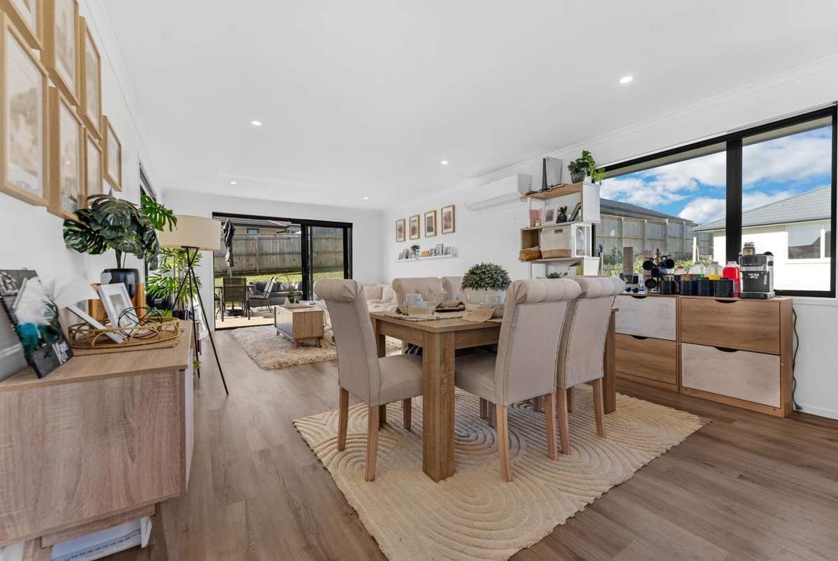 40 LEATHEM CRESCENT_5