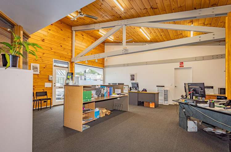 16-18 Goldfinch Street, 28-30 Ayr Street Ohakune_6