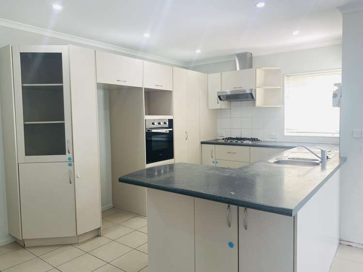 31 Hilltop Road Flat Bush_2