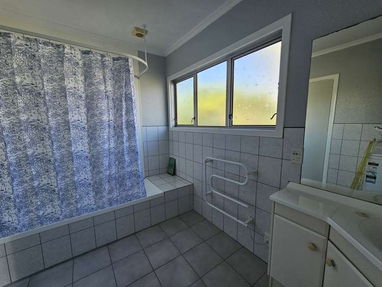 22 Hydrabad Drive Waitarere Beach_8