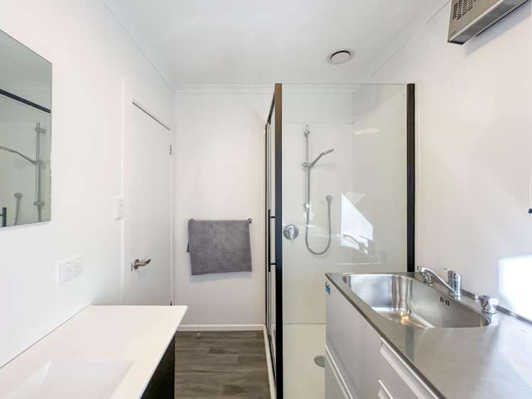 8 Elizabeth Street 10437_10