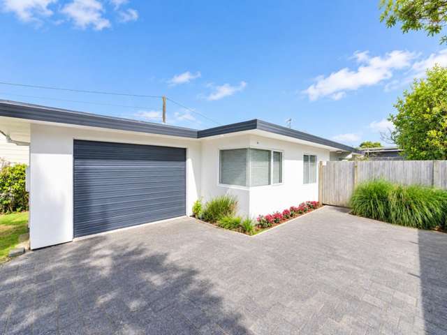 Central & Convenient- Three Bedroom Home
