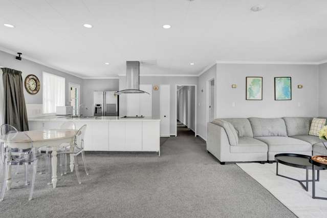 14 Heaphy Road Opunake_4