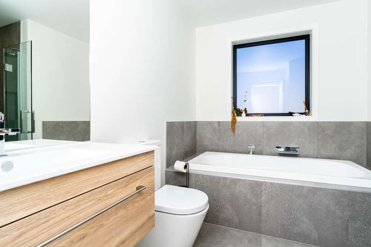 16 Tunarau Street Raglan_29