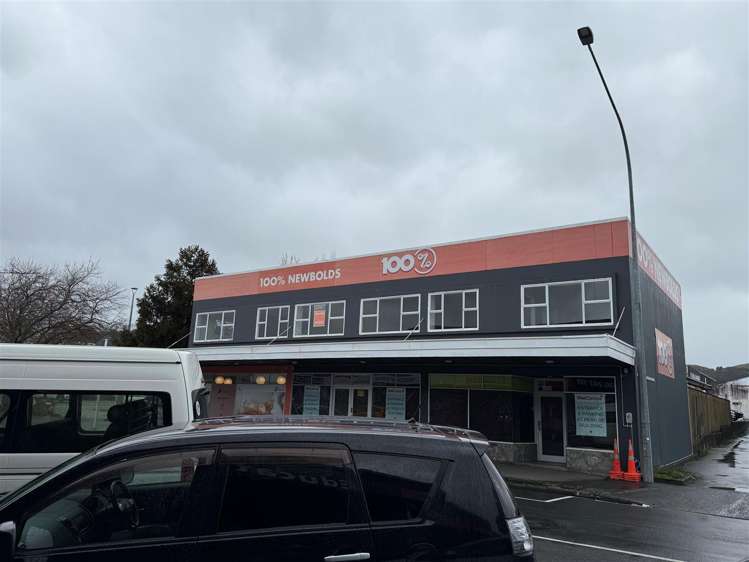 24 Queen Street Upper Hutt Central_12