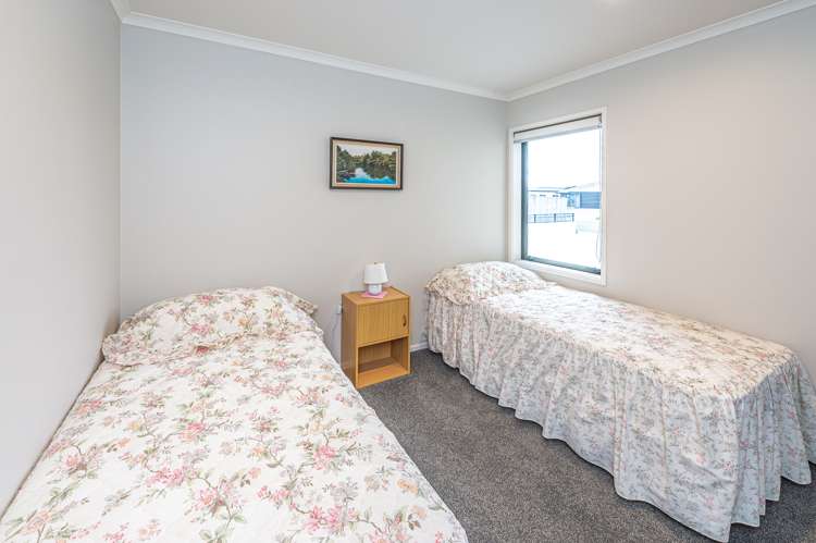 33 Magnolia Crescent Tawhero_11