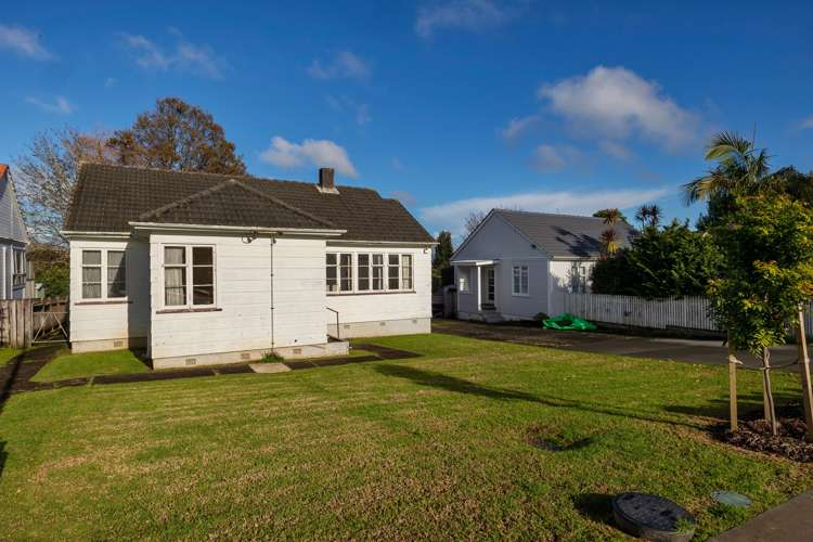 9 Dunkirk Terrace Mount Albert_17