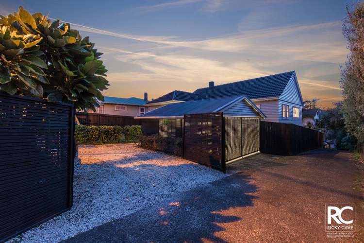 14 Abbotts Way Remuera_17