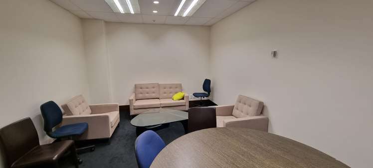 Office 5/350 Queen Street Auckland Cbd_8