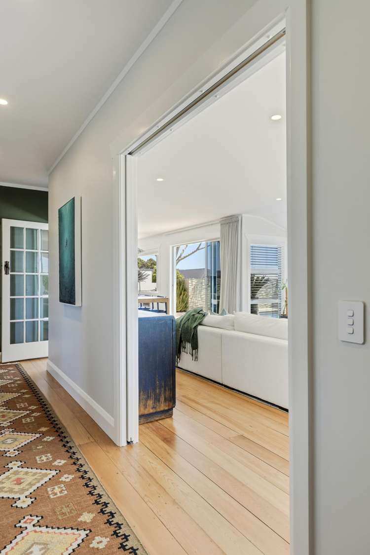 24 Nobs Line Strandon_10