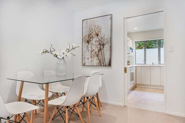 4/61 Champion Street Edgeware_4