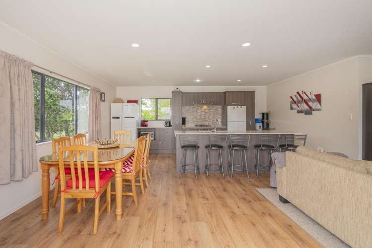 120 Rimu Place Matarangi_6