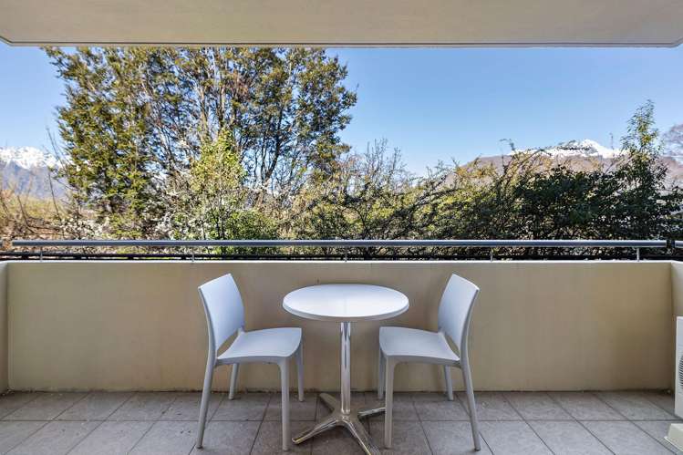 414/7 Adelaide Street Queenstown_10