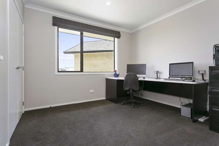 49 Alan Livingston Drive Cambridge_16