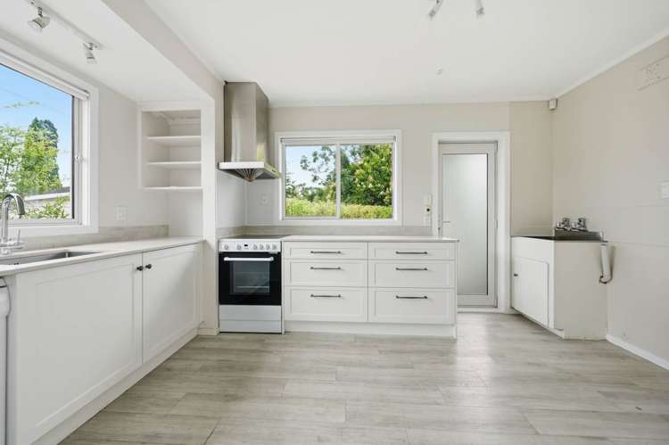 1/27 Parkhill Road Mellons Bay_3