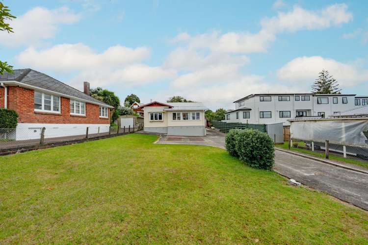 41 Hutchinson Avenue New Lynn_18