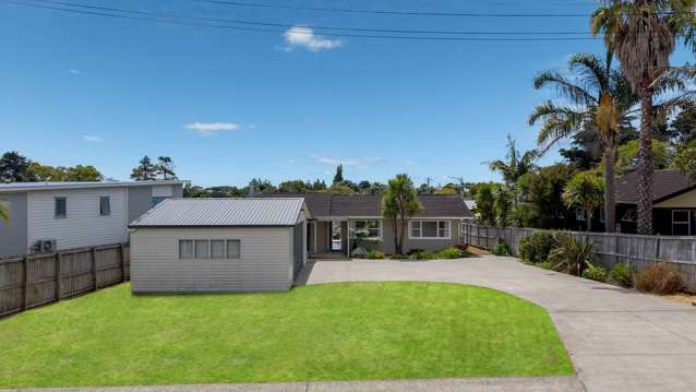 75 Karaka Road Beachlands_1