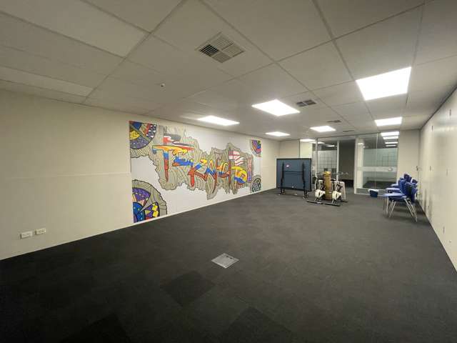 Rear Office/326 Church Street Penrose_2