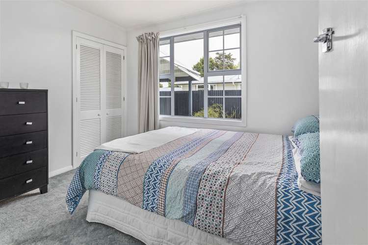 5 Bank Street Springlands_11