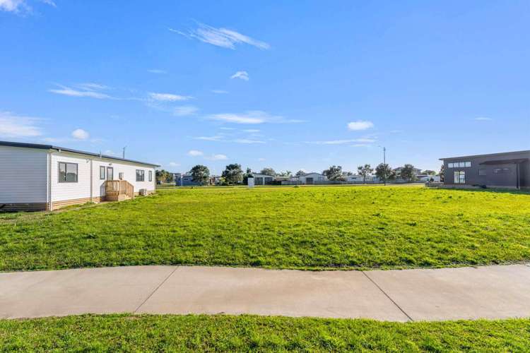 302 Harbour Drive Matarangi_6