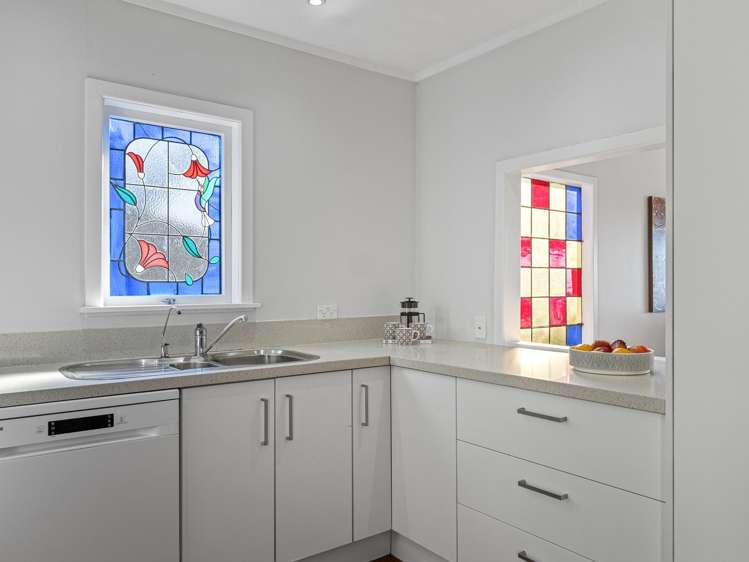 943 East Coast Road Torbay_10