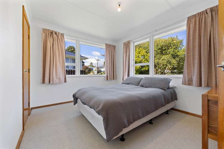 18 Tawa Street Hilltop_10