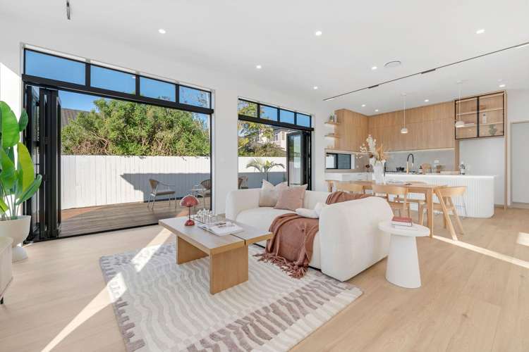 47 Newbliss Crescent_2