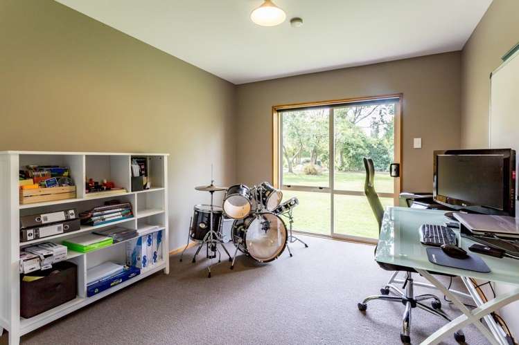 16 O'Connell Street Southbridge_14