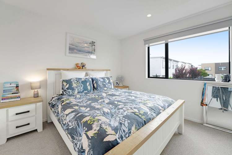 6 Kaman Seasprite Road Hobsonville_16