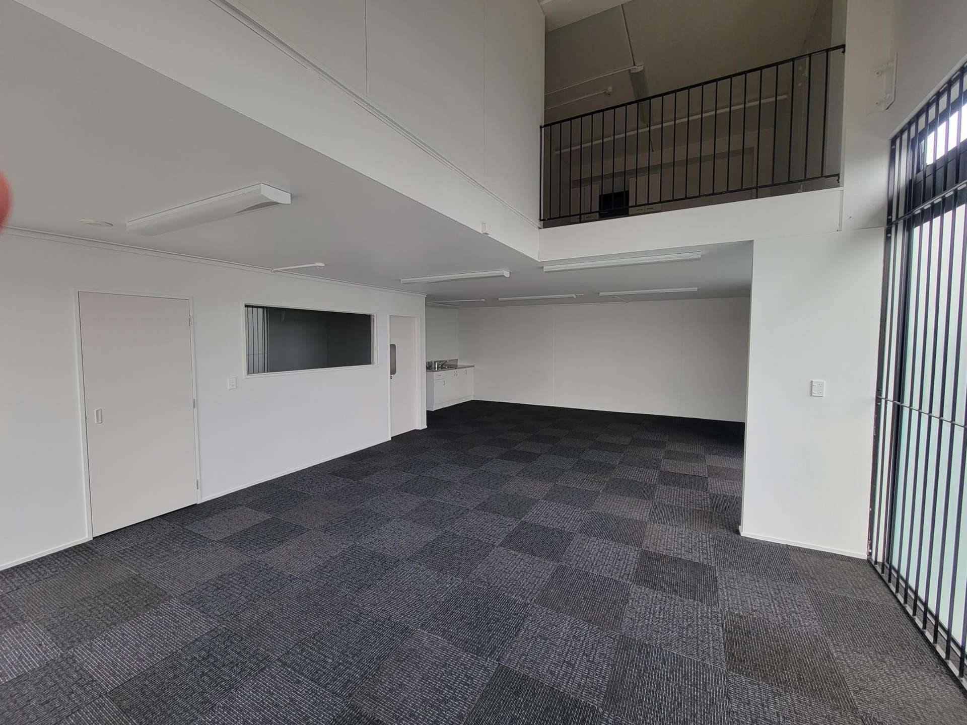 9/9 Freeman Way Manukau Central_0