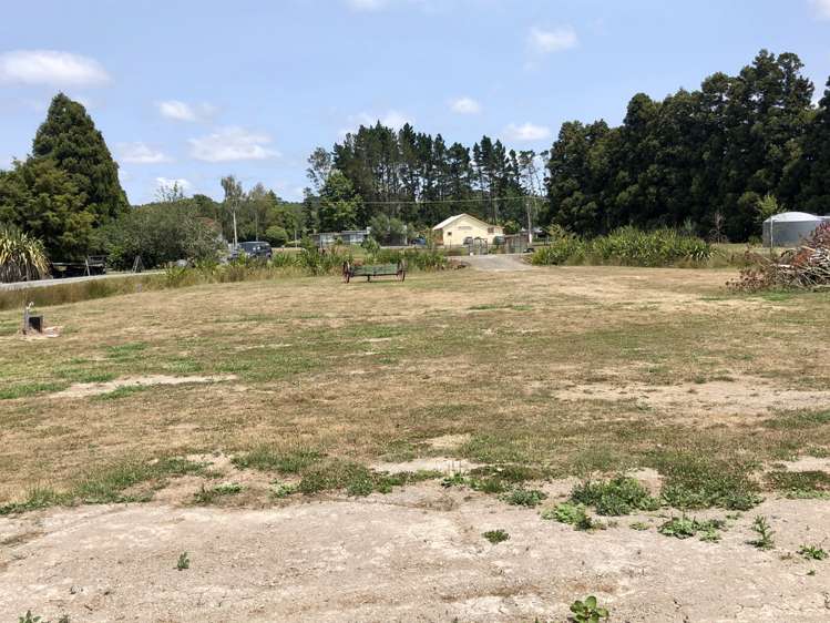 984 Kahikatea Flat Road Waitoki_8