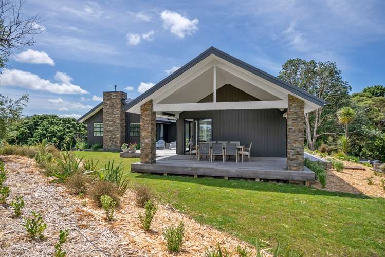 8 Parua Cemetery Road Parua Bay_13